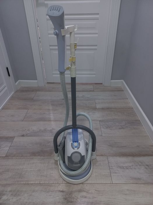 Отпариватель от фирмы PHILIPS