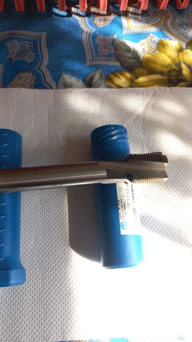 Tarod profesional nou m25x1,5