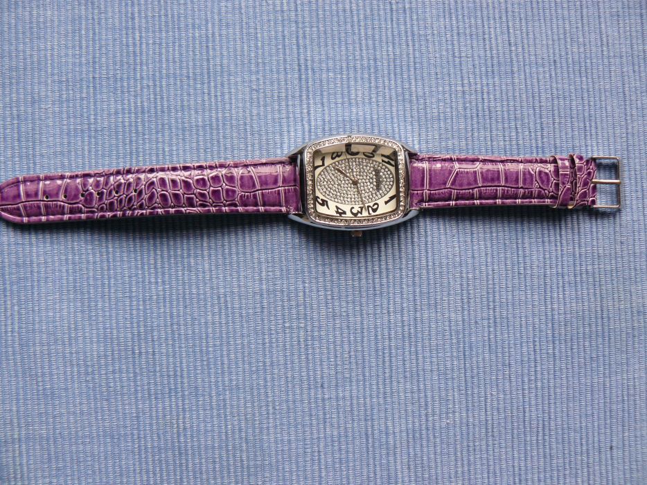 Ceas Dama ON TIME CP 02 ,Mecanism Quartz,Curea Piele Eco