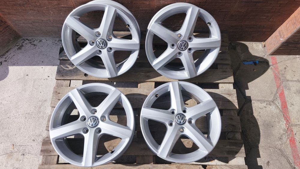 5x112 16 цола VW Golf 7