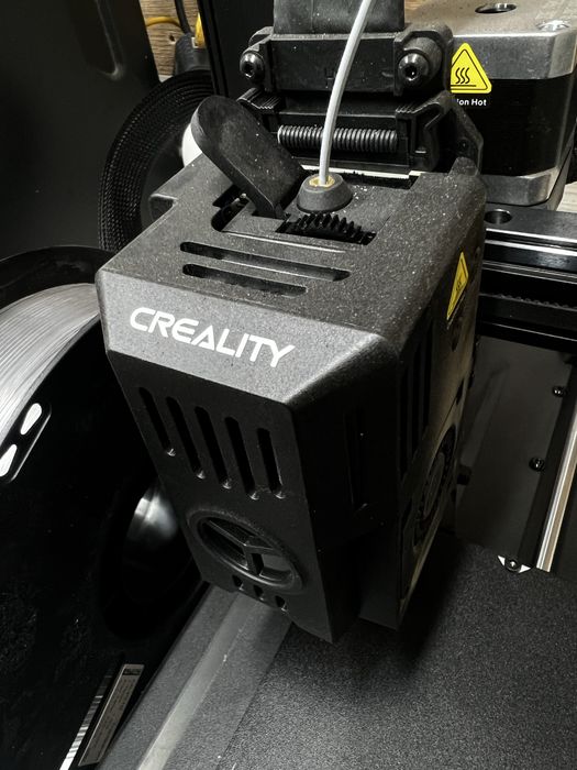 3D-принтер Creality Ender-3 V3 KE + в подарок 2 филамента