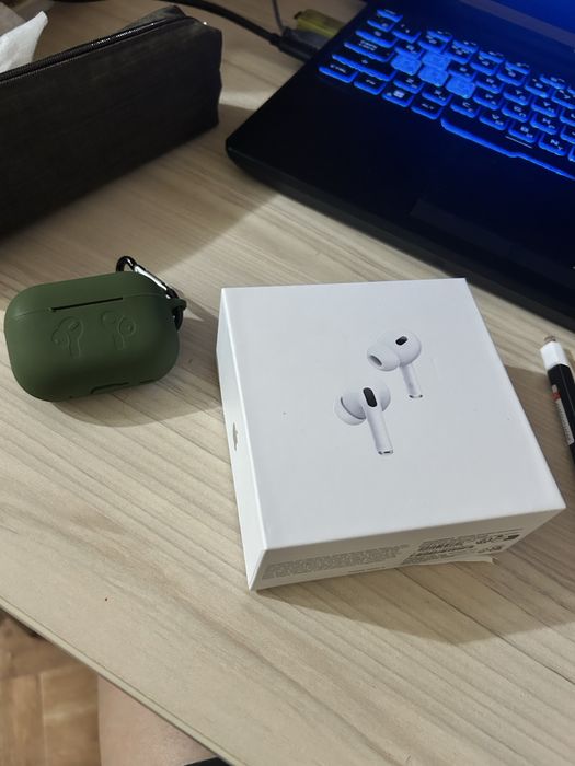 Наушники Айрподс про