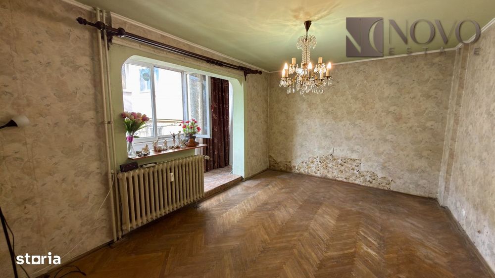 Apartament 4 camere 2 bai decomandat metrou Titan