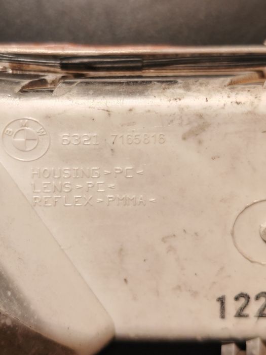 Titlu: Set stopuri spate BMW Seria 6 E63 / E64 originale – cod 6321716