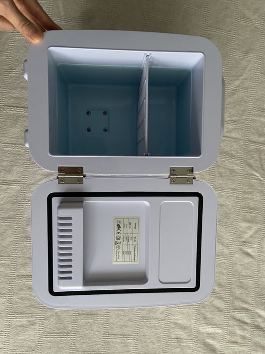 Продам холодильник для косметики