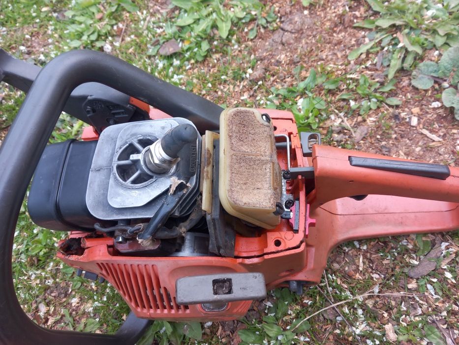 Husqvarna 142 e series