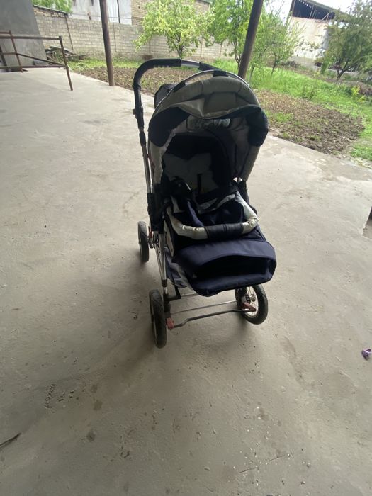Коляска сотилади яхши холатда