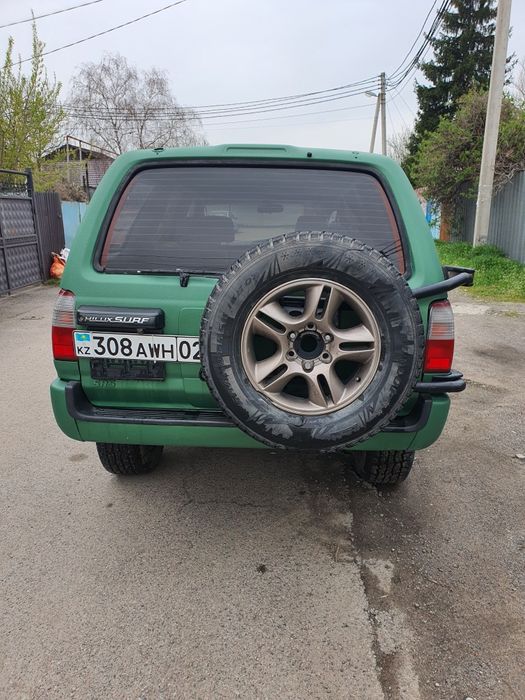 Тоета сюрф185 2.7