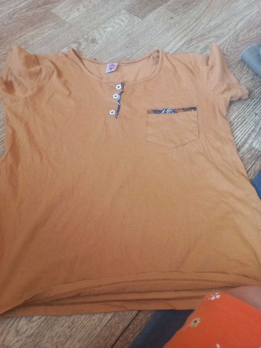 Отдам даром  вещи б\у