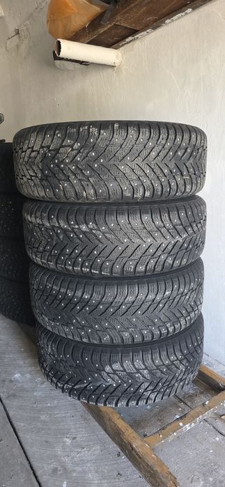 Hakkapeliitta 10 suv 225/65/17