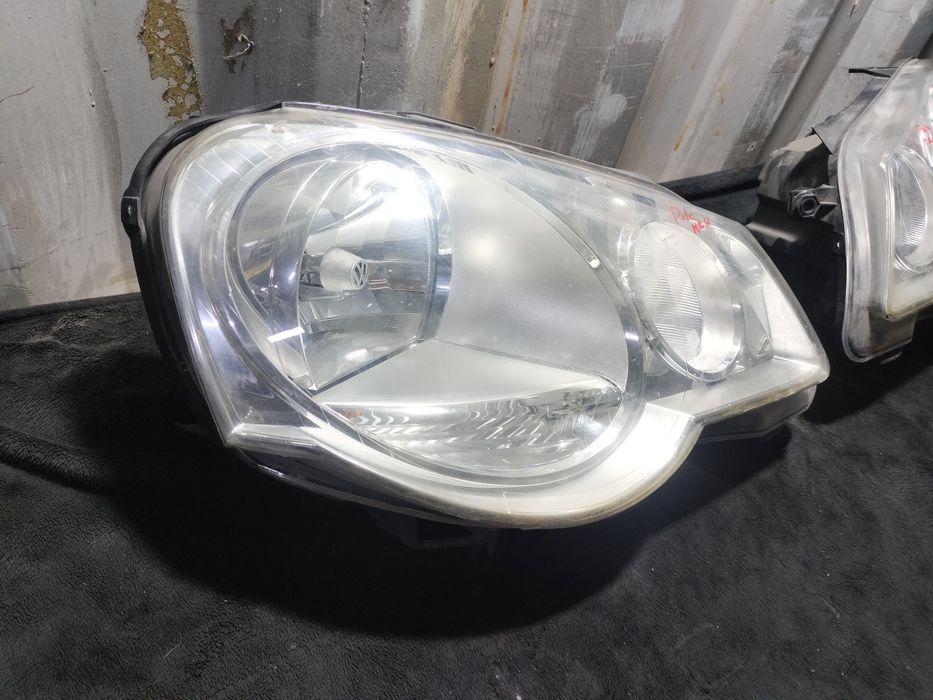 Фары volkswagen polo Mk4