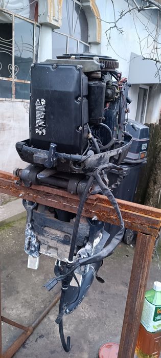 Vând Motor Evinrude 60 hp