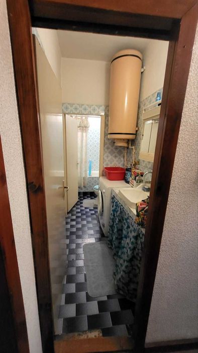 Тристаен апартамент в жк. Тракия, блок 23