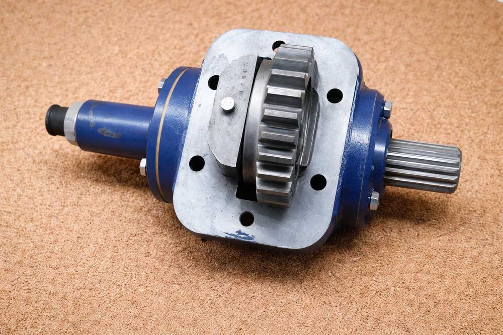 Коробка отбора мощности автокрана КС. МАЗ, КАМАЗ, ЗИЛ