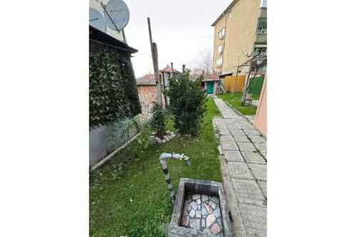 Продава се Къща в Търговище, Център - 170 кв.м за 930 €/кв.м - Снимка #4