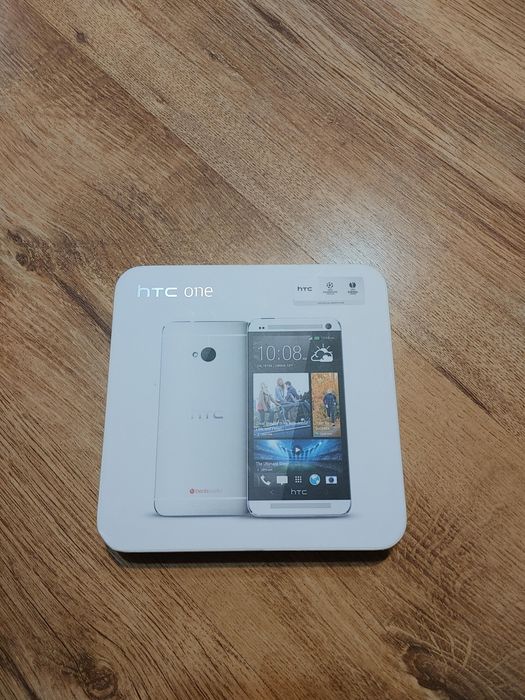 Telefon Colectie HTC One M7 Necodat Rar La Cutie perfect functional