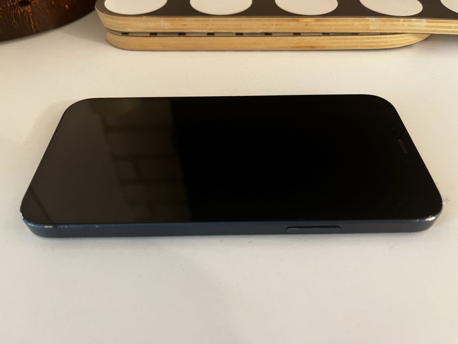 Iphone 12- 256 Gb-75% baterie