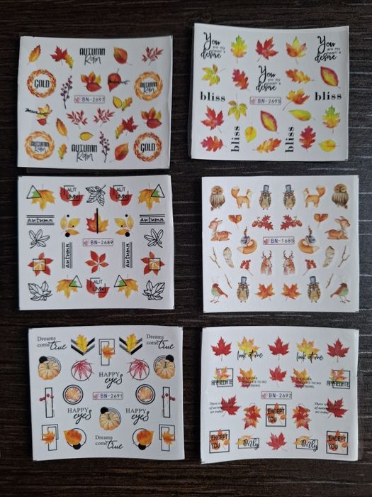 Водни стикери за нокти