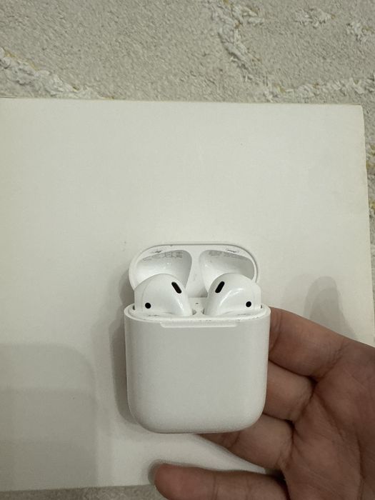 Продам недорого Air pods