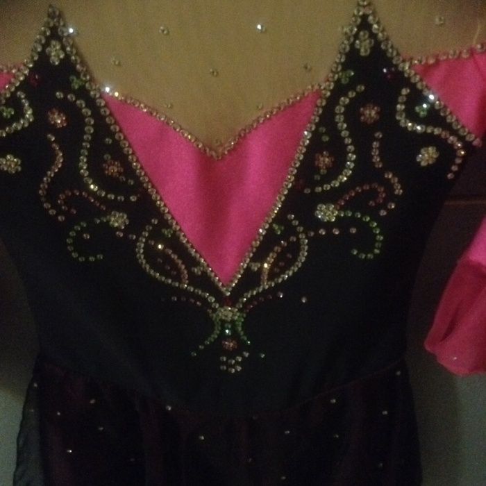 Платье для фигурного катания