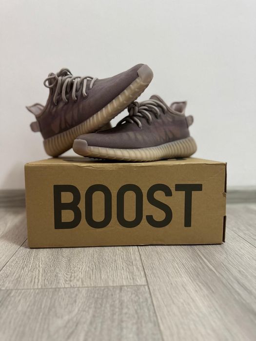 Adidași Yeezy Boost 350 V2 Mono Mist – NOI, mărimea 42