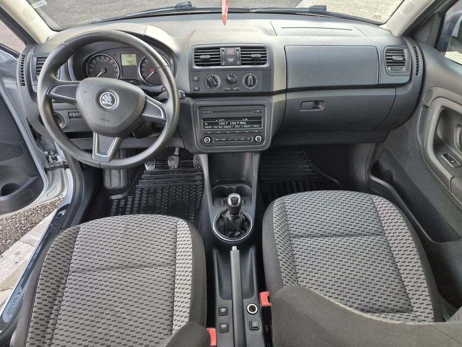 SKODA Fabia 2014 — imagine 5