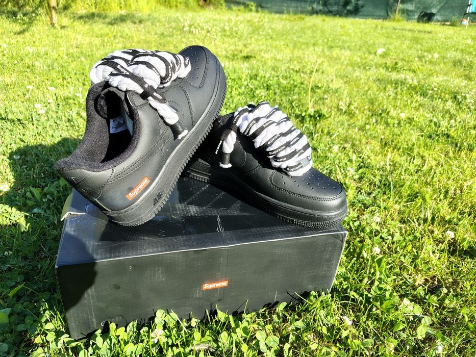 Nike Air Force 1 Low x Supreme Black - Mărimea 39(Șireturi groase/Rope laces)