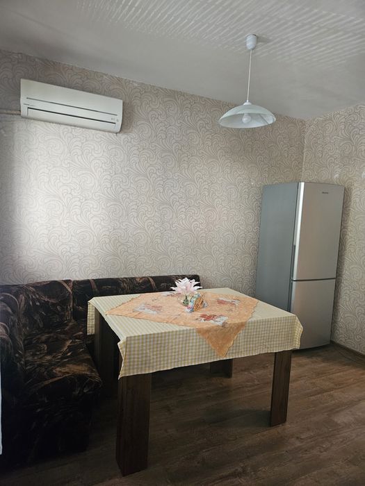 Дава се под наем Двустаен апартамент в Варна, Автогара - 47 кв.м за 306 € - Снимка #3