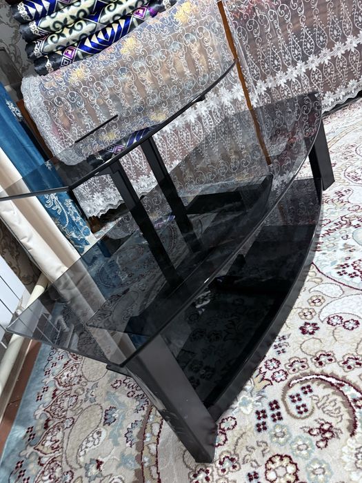 Потставка телевизор карказ железа сам стекло