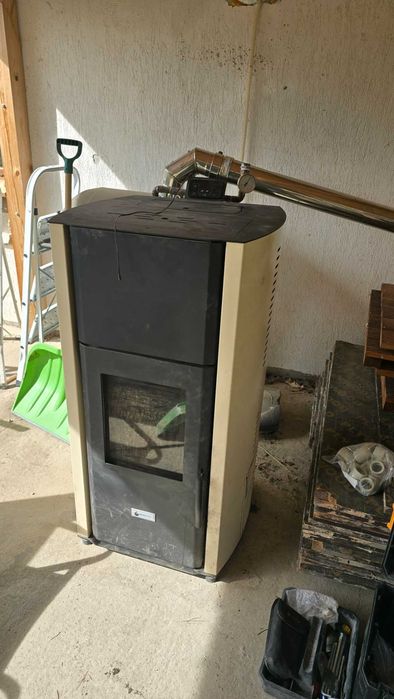 Пелетна камина ECOSPAR AURIGA 25 kW