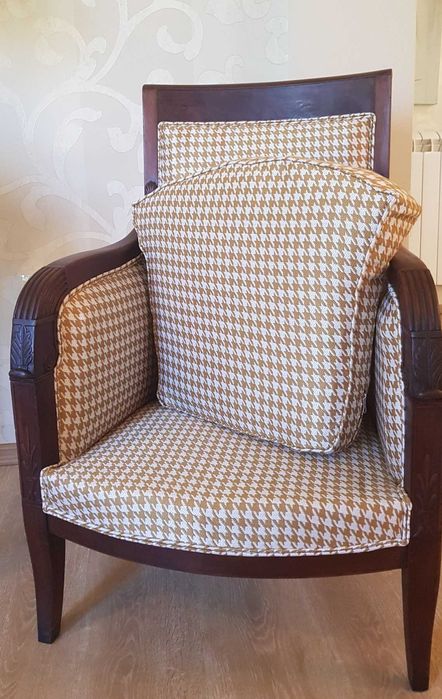 Френско кресло в стил Ампир