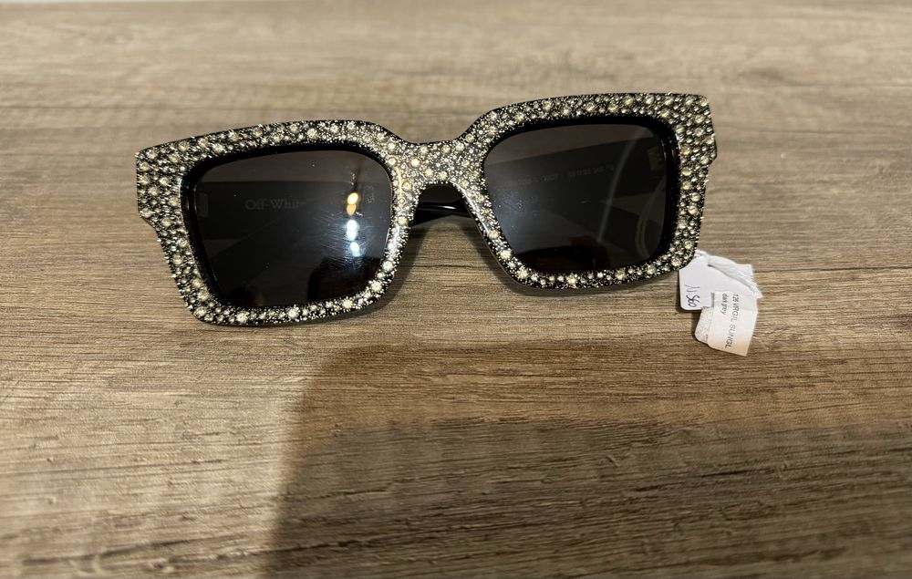 Ochelari de soare off white noi