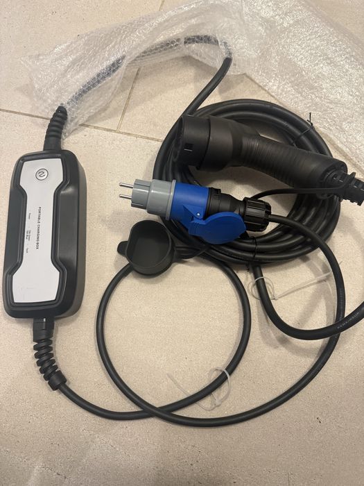 Statie de incarcare portabila ELECVLIFE model BS-PCD020