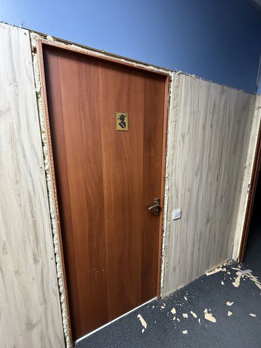 Продам деревянные двери