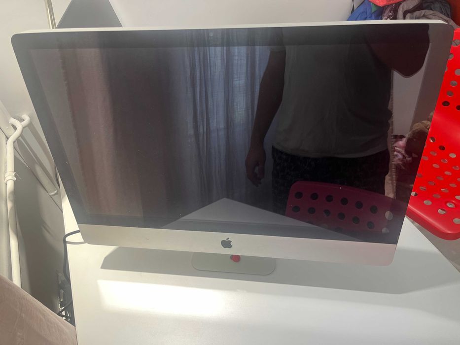 Imac 27” i7 24GB RAM GPU AMD Radeon HD6970M 1GB 512GB SSD