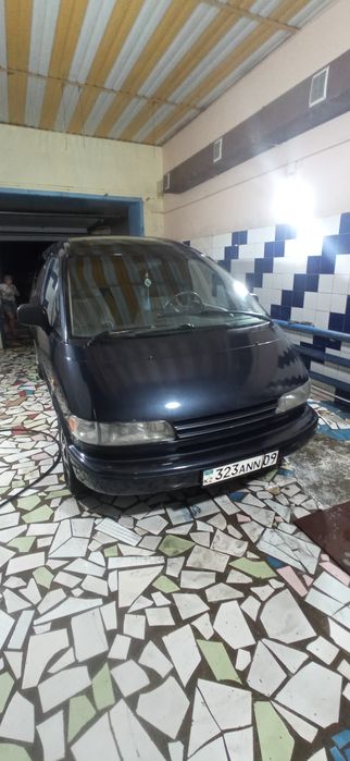 Продам семейный Минивен Тойота Превия