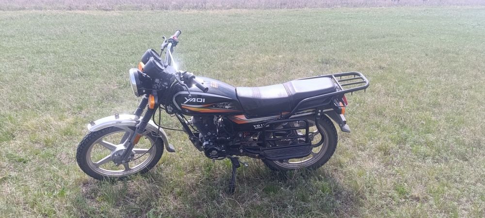 Продам мотоцикл yaqi 150 торга нет