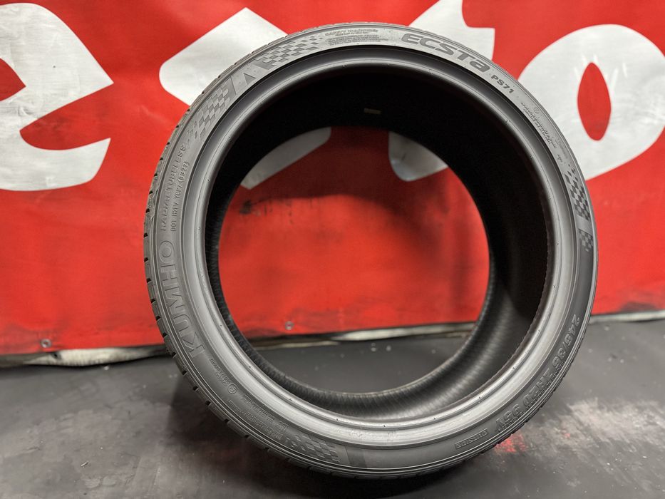 245 35 20, Лятна гума, Kumho EcstaPS71, 1 брой