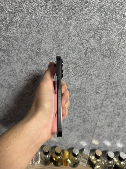 iPhone 15 Pro 128gb, 81 АКБ