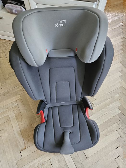 Britax Romer Kidfix II S (15-36 кг)