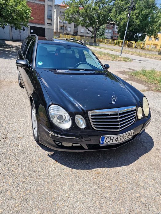 Продавам  мерцедес е220 ,2007 година.