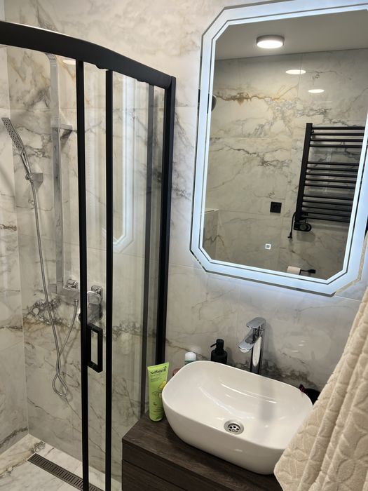 Дава се под наем Двустаен апартамент в Бургас, Сарафово - 60 кв.м за 714 € - Снимка #2