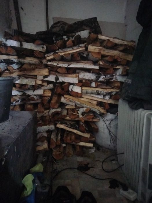 Продам уголь в мешках ,дрова в мешках