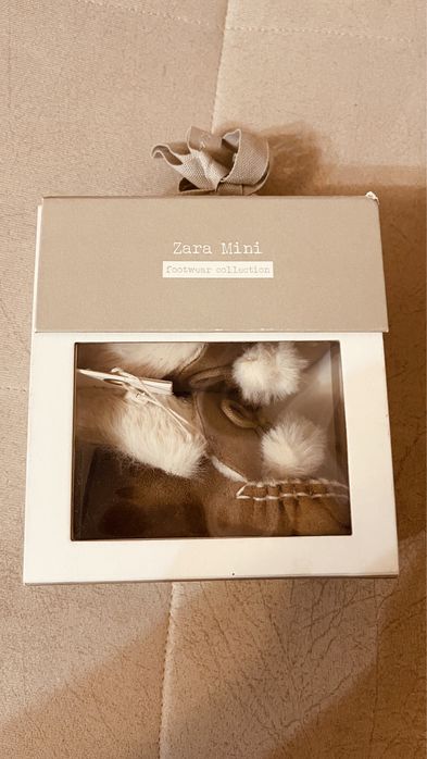 Пинетки Zara. Размер 17/18.  6-12 мес