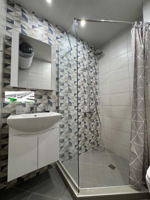 Продава се Двустаен апартамент в Пловдив, Остромила - 67 кв.м за 2206 €/кв.м - Снимка #9