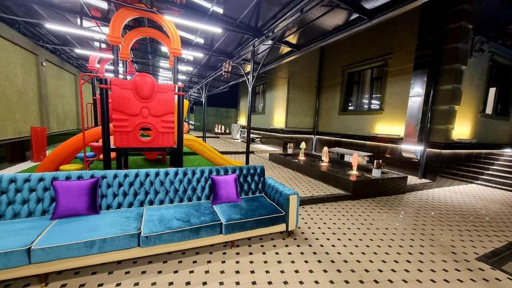 Ривер Гарден с видом на горы на 40 человек