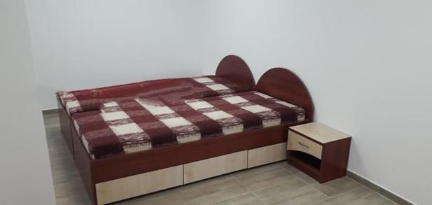 Двустаен апартамент в ж.к. Студентски град.