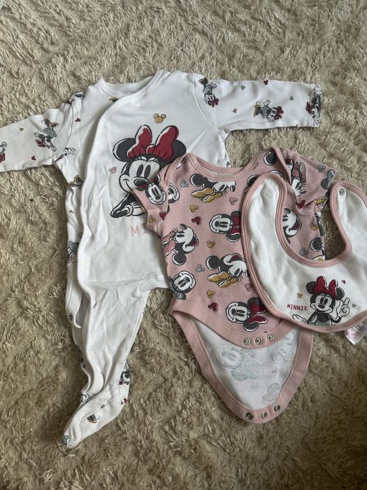 Disney бебешки лот 68