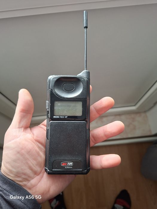 Motorola MicroTAC VIP. Vintage Roman • OLX.ro