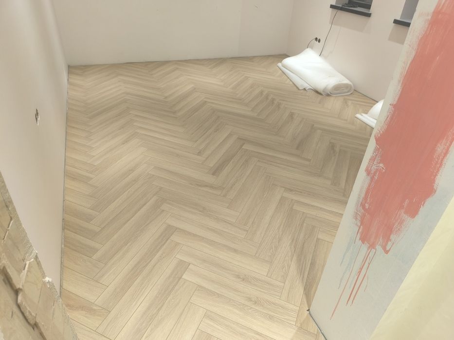 Арча таркет терамиз сифатли ва безатхот.